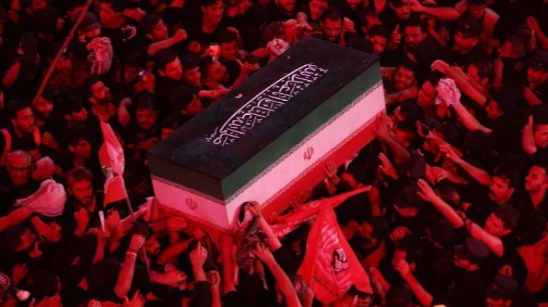 পাল্টাপাল্টি হামলার মধ্যেই খামেনির দাফন আজ