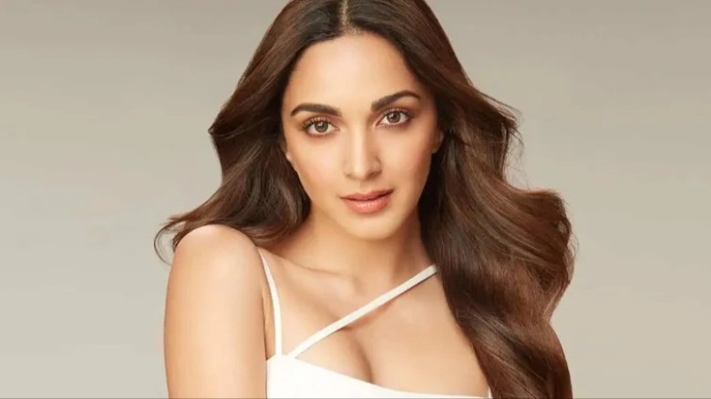 টক্সিক’ সিনেমার ঘনিষ্ঠ দৃশ্য নিয়ে সমালোচনায় কিয়ারা আদভানি