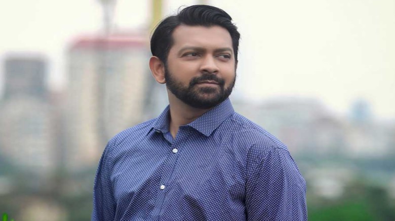 সঞ্চালনা দিয়ে পর্দায় ফিরছেন তাহসান
