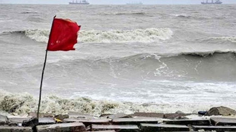 কক্সবাজারসহ চার সমুদ্রবন্দরে ৩ নম্বর স্থানীয় সতর্ক সংকেত বহা