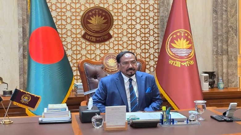 দায়িত্ব নিয়ে প্রথমবার বঙ্গভবনে ভারপ্রাপ্ত রাষ্ট্রপতি, শুরু ক