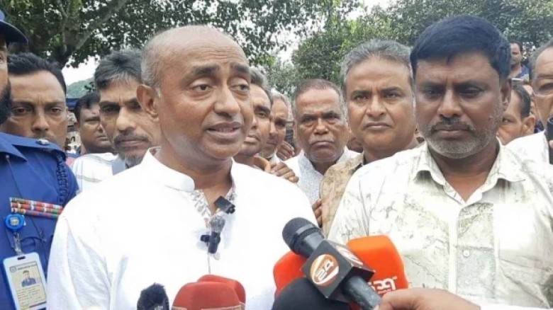 বাজারে ব্যবসায়ীদের সিন্ডিকেট ভেঙে দেওয়া হবে: আইনমন্ত্রী...