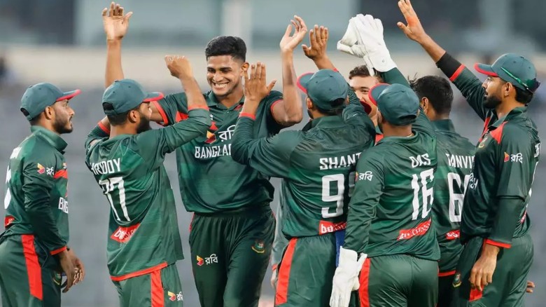 সরাসরি বিশ্বকাপে খেলার দ্বারপ্রান্তে বাংলাদেশ, টানা তৃতীয়বার