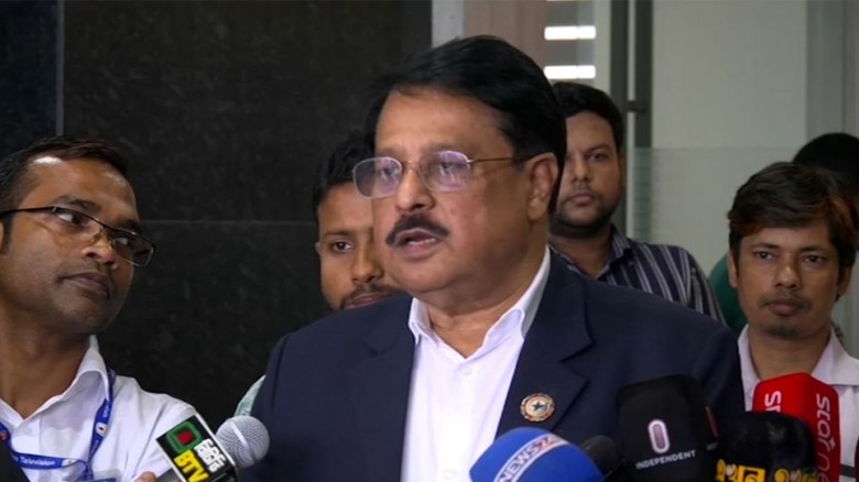 চলতি বছরের মধ্যেই নতুন পে স্কেল বাস্তবায়ন: প্রধানমন্ত্রীর মুখ্য সচিব...