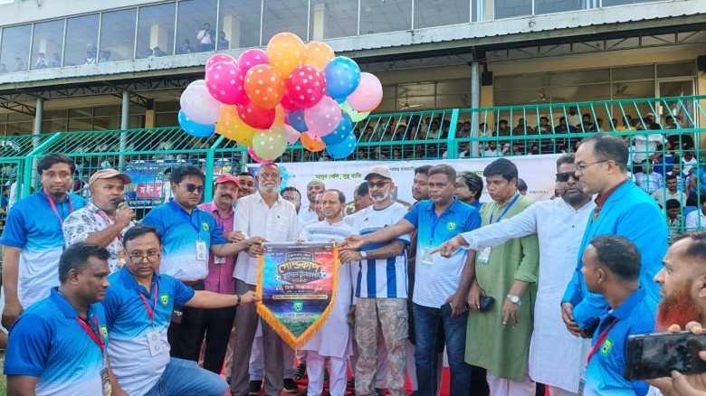 ভালো খেলেও চকরিয়ার কাছে হেরে স্বাগতিক কক্সবাজার সদর উপজেলার 