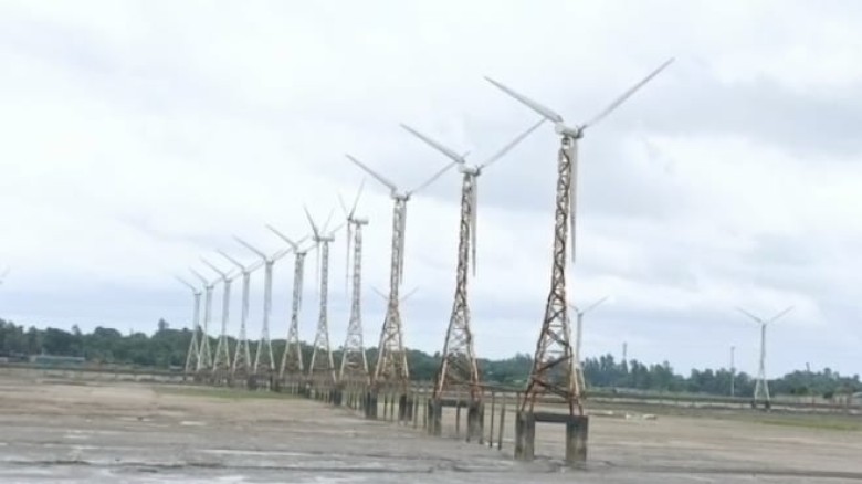 ৩৮ কোটি টাকার বায়ুবিদ্যুৎকেন্দ্র এখন শুধু পর্যটনকেন্দ্র...