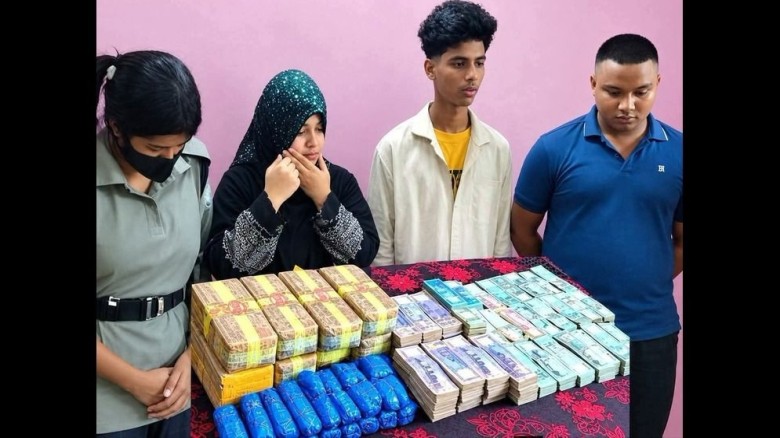 পুলিশ কর্মকর্তার বাসা থেকে ৯০ হাজার ইয়াবা উদ্ধার, আটক ৩
