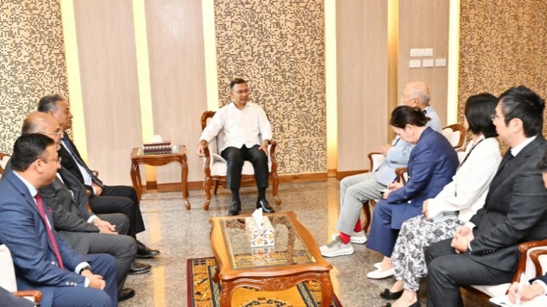 রোহিঙ্গা সংকটে অর্থনীতি ও ব্যবস্থাপনায় বাড়তি চাপ: প্রধানমন্ত
